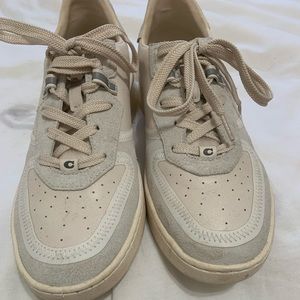 Coach running shoes. Excellent condition.